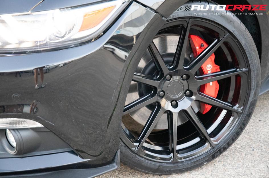 FORD MUSTANG SF04 MATTE BLACK