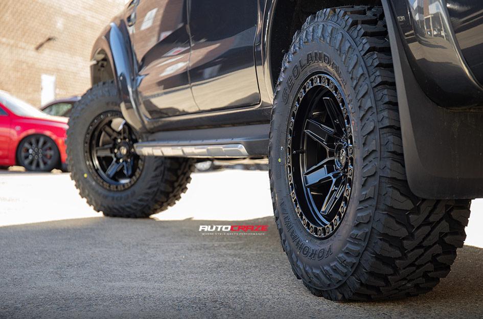 FORD RANGER KICKER MATTE BLACK