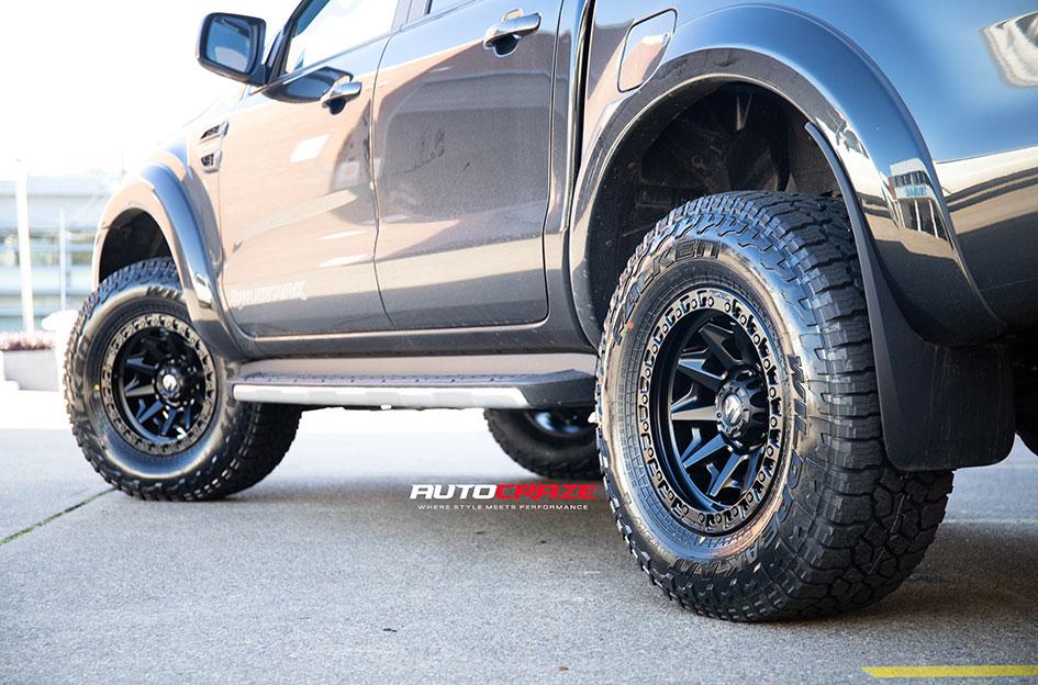 FORD RANGER COVERT MATTE BLACK