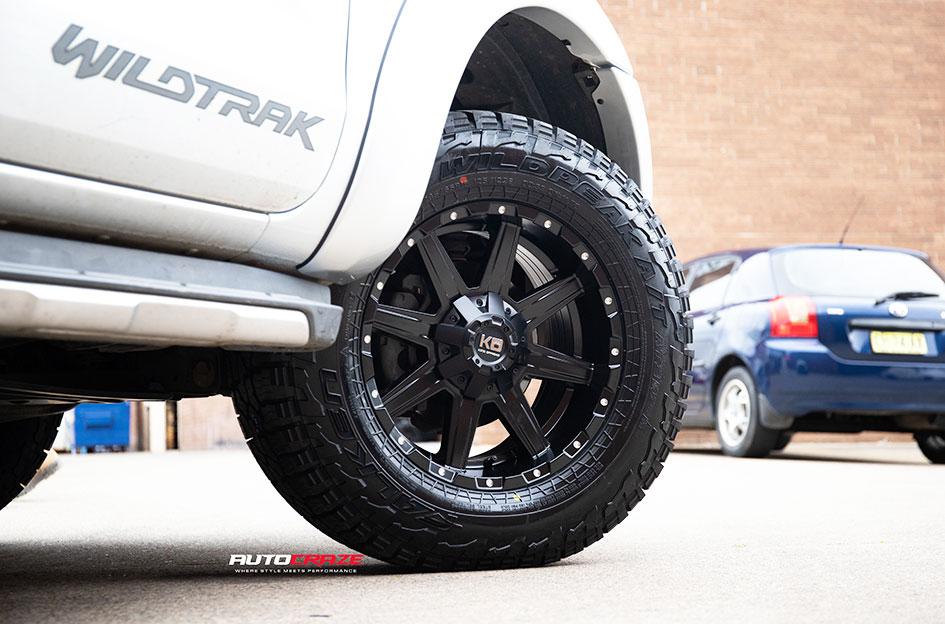 FORD RANGER BLADE OR MATTE BLACK 