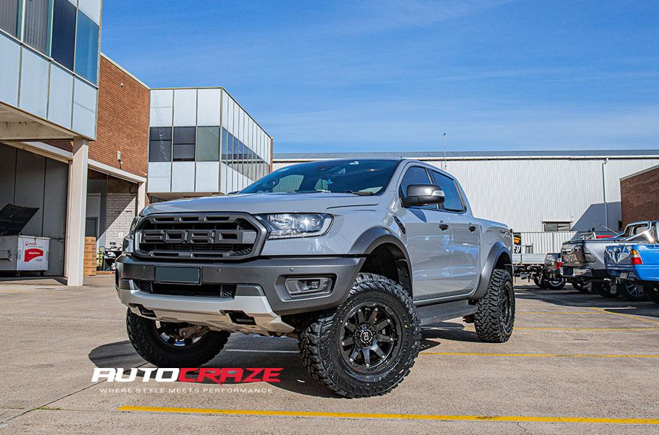 FORD RANGER RAPTOR OCEANO GLOSS BLACK