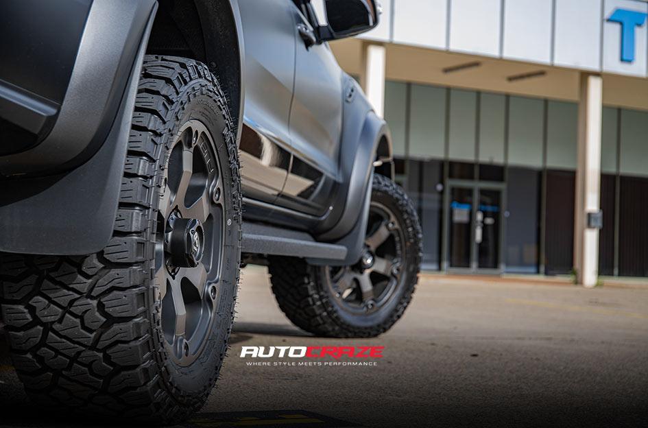 FORD RANGER RAPTOR BEAST BLACK MACHINED WITH DARK TINT