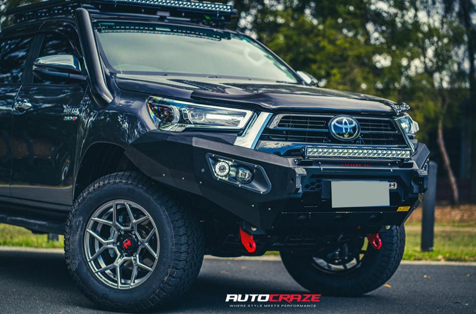 TOYOTA HILUX 4WD SABBATH HYPERBLACK