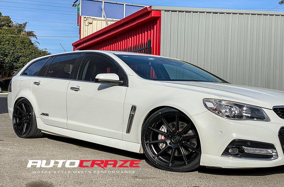HOLDEN COMMODORE VF SF04 MATTE BLACK