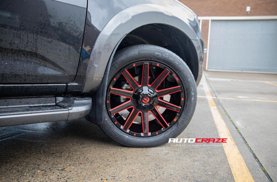 ISUZU DMAX CONTRA GLOSS BLACK CANDY RED
