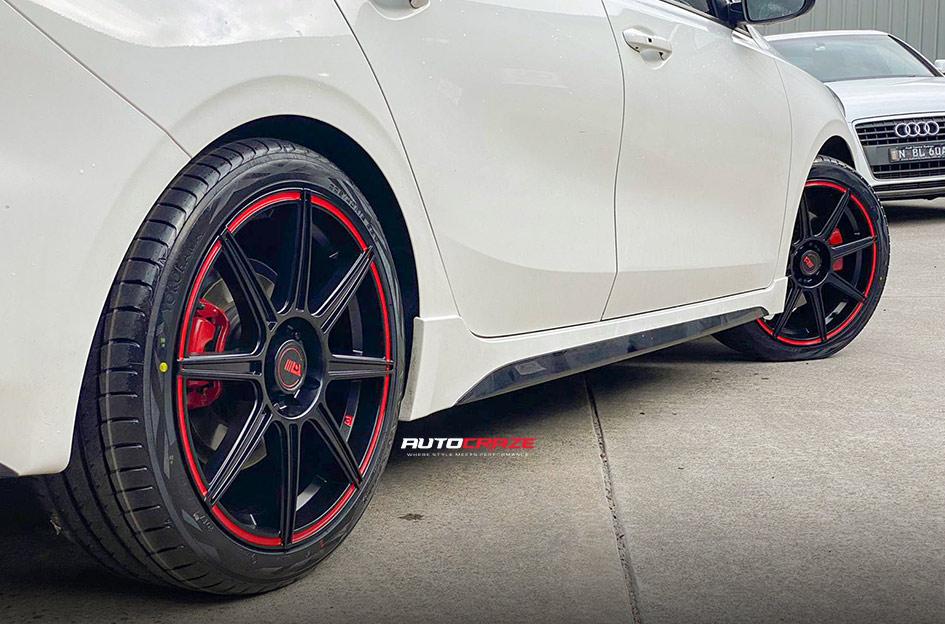 KIA-CERATO-MR142-SATIN-BLACK-W--RED-STRIPE