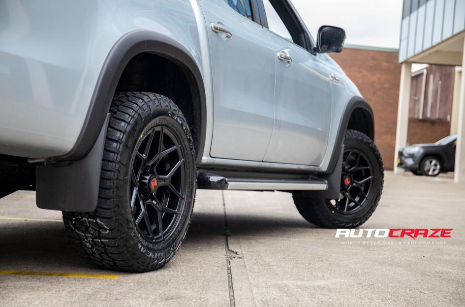 MERCEDES X CLASS SABBATH MATTE BLACK