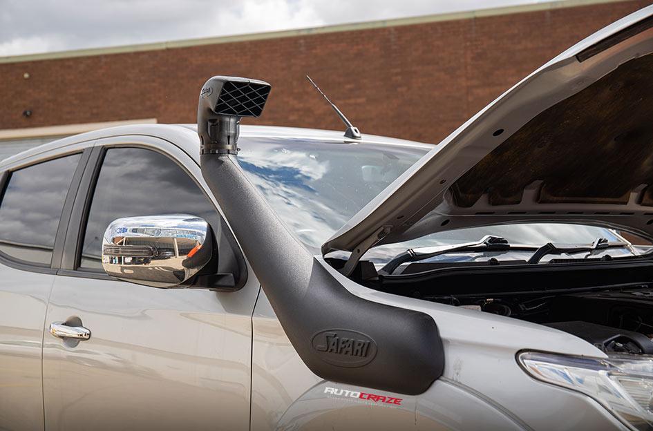 MITSUBISHI TRITON D LOCKER BLACK