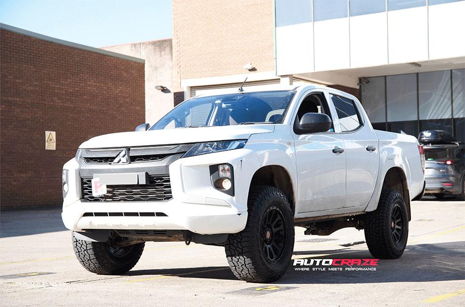 MITSUBISHI TRITON VICTIM MATTE BLACK