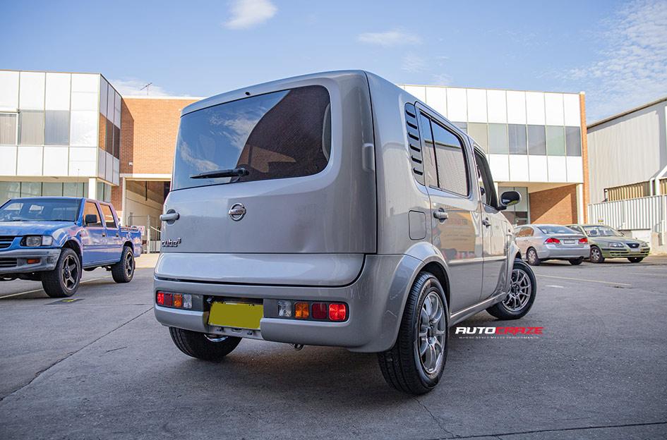NISSAN CUBE CHALLENGE HYPER SILVER