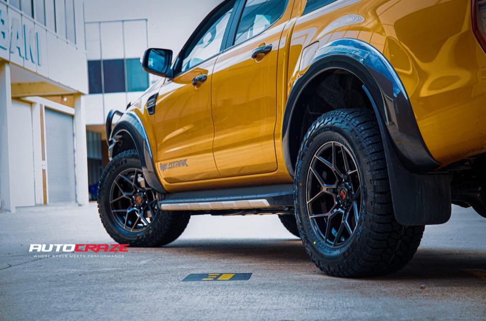FORD RANGER SABBATH GLOSS BLACK TINTED FACE