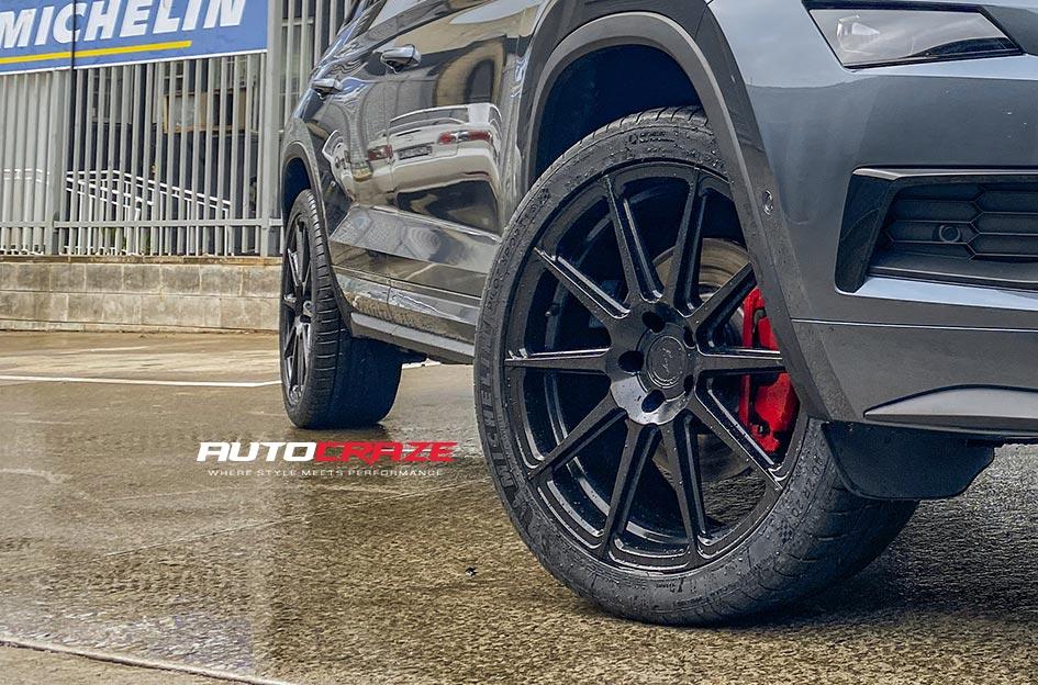 SKODA KODIAQ SF04 MATTE BLACK