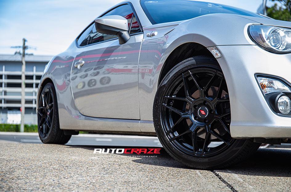 TOYOTA 86 IFG 38 BLACK