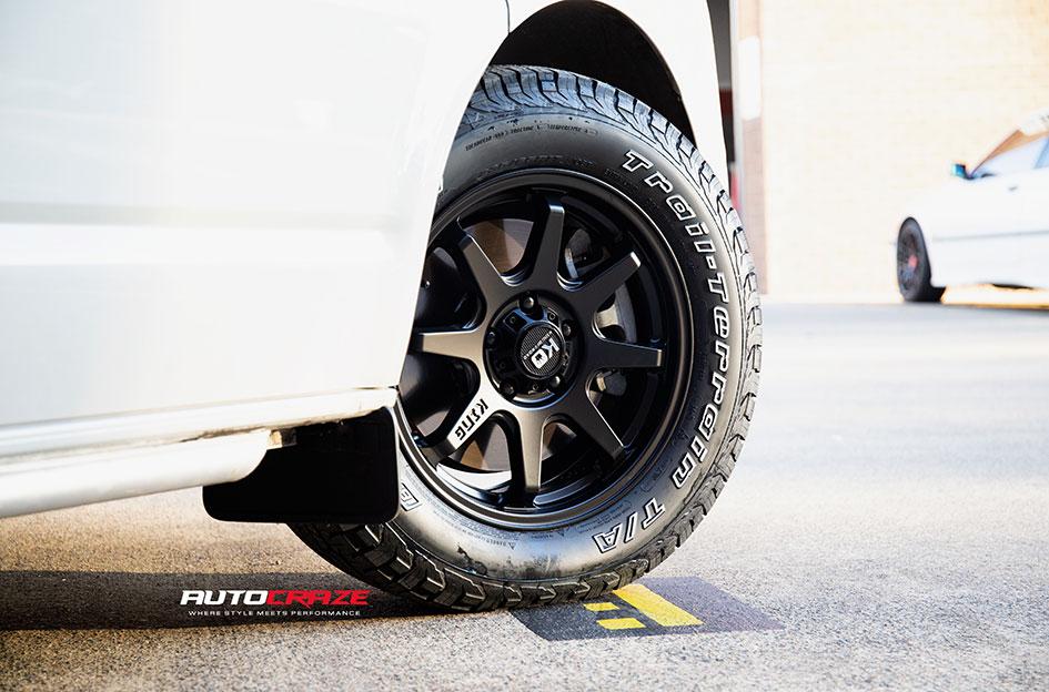 VOLKSWAGEN TRANSPORTER GRAPPLER SATIN BLACK