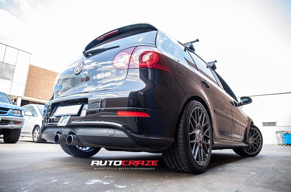 VOLKSWAGEN GOLF RSE MATTE GUN METAL