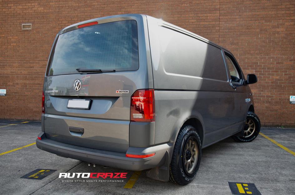 VOLKSWAGEN TRANSPORTER HURRICANE SATIN BRONZE BLACK LIP