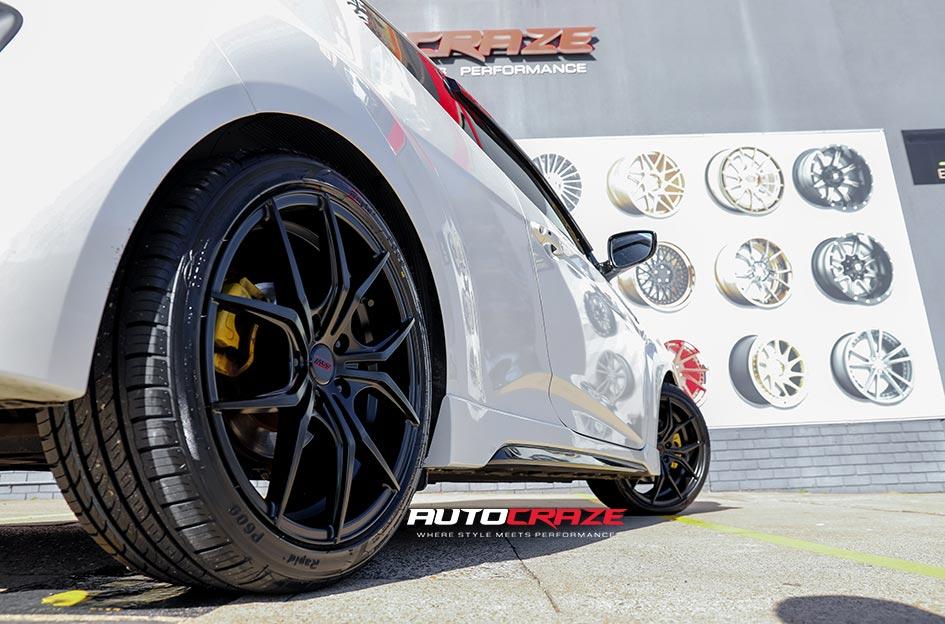 HYUNDAI VELOSTER VENOM MATTE BLACK