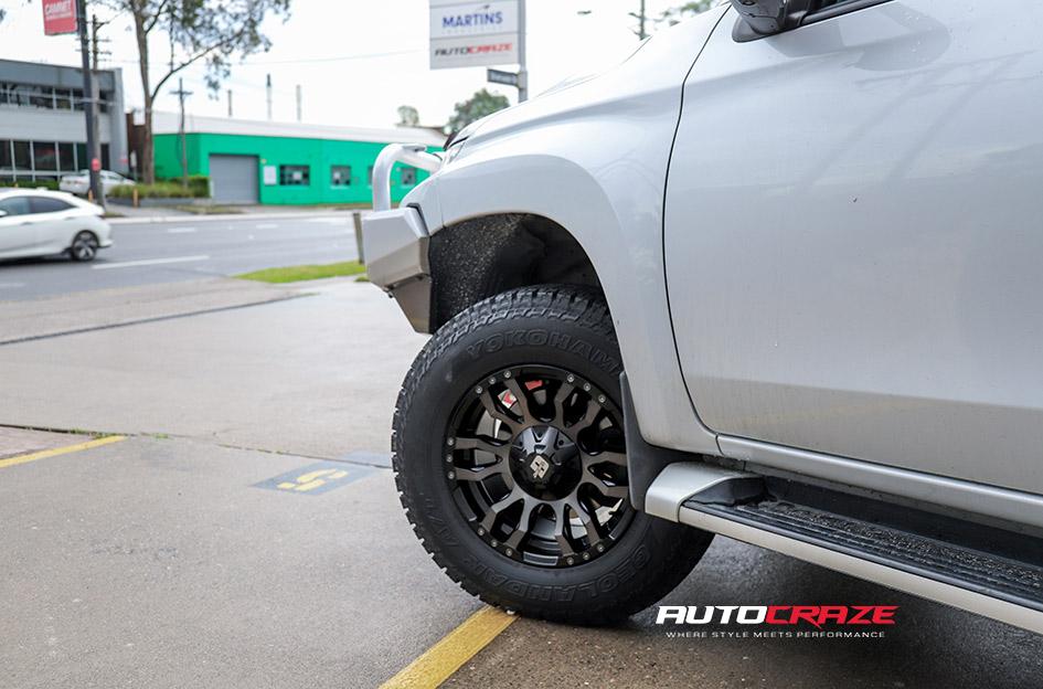MITSUBISHI TRITON FLORIDA MACHINED FACE BLACK MATTE GREY TINT