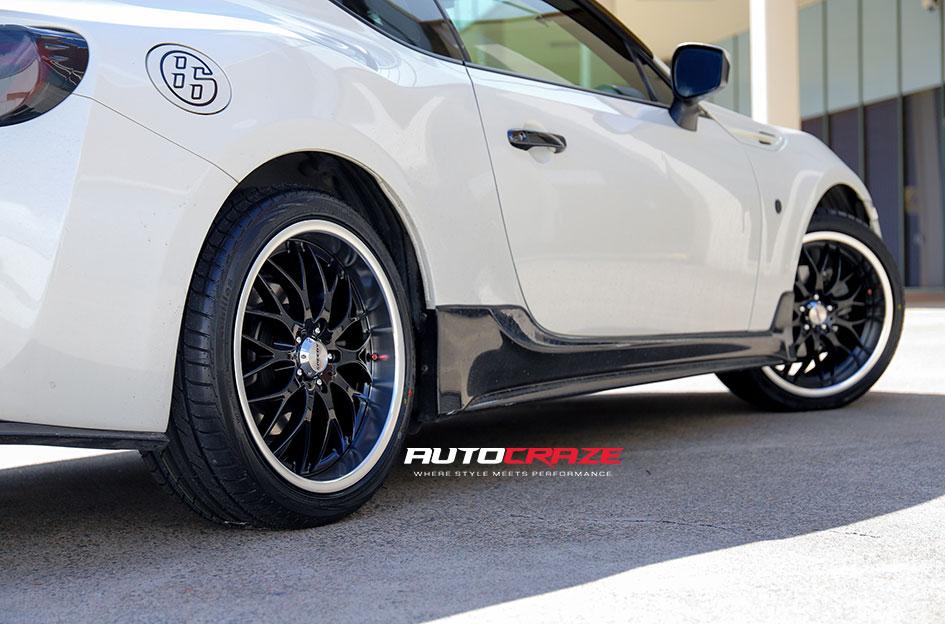 TOYOTA 86 CHEETAH GLOSS BLACK POLISH LIP
