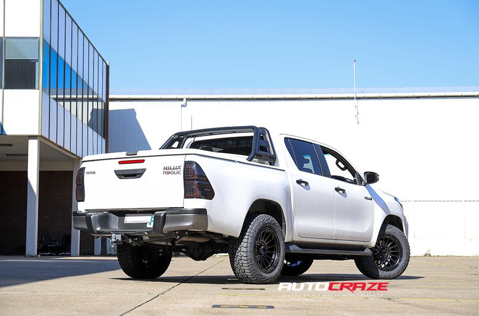 TOYOTA HILUX N80 4WD IMPACT SATIN BLACK