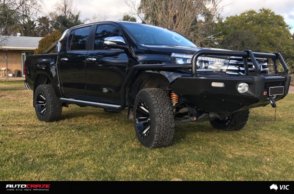 TOYOTA HILUX N80 4WD MO982 GLOSS BLACK MILLED