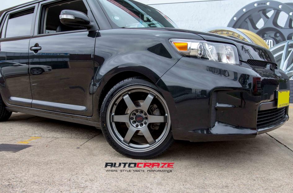 TOYOTA-RUKUS-DRIFTER-GUN-METAL-MATTE