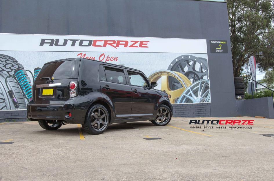 TOYOTA-RUKUS-DRIFTER-GUN-METAL-MATTE
