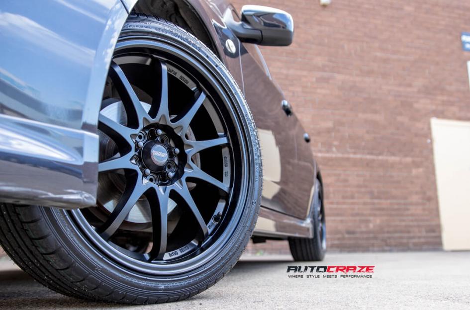 SUBARU IMPREZA ROTATE MATTE BLACK 