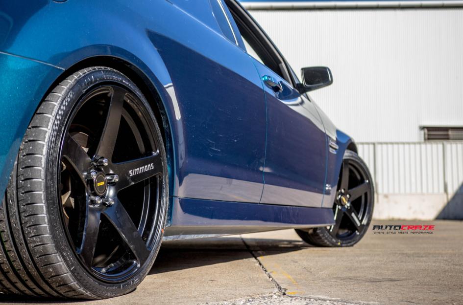 HOLDEN-COMMODORE-FRC-FLAT-BLACK