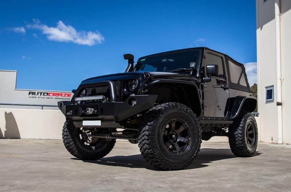 JEEP WRANGLER BEAST BLACK MACHINED WITH DARK TINT 3