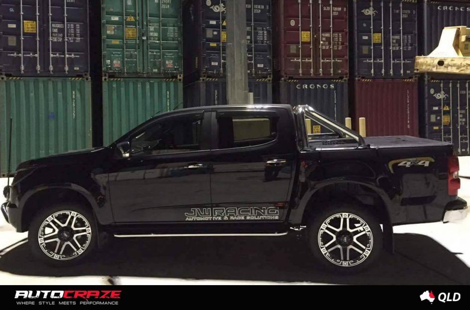 HOLDEN COLORADO T01 GLOSS BLACK MACHINED FACE WITH CHROME INSERTS