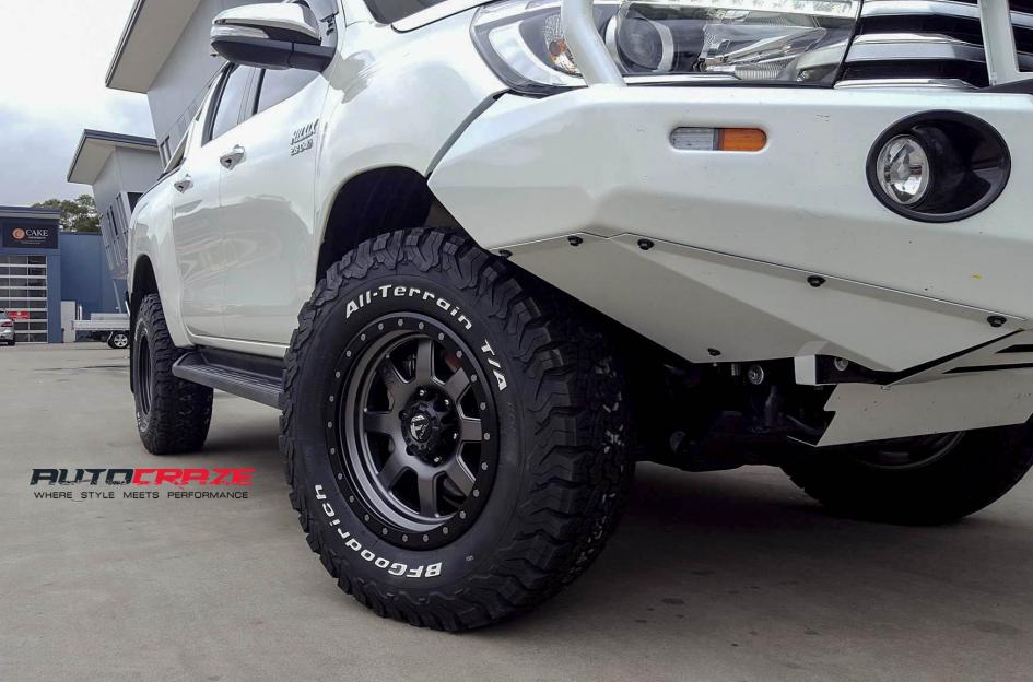TOYOTA HILUX N80 4WD TROPHY MATTE ANTHRACITE WITH BLACK RING