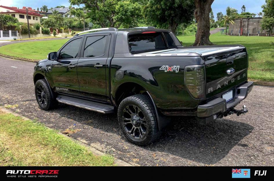 FORD-RANGER-VAPOR-BLACK-MACHINED-WITH-DARK-TINT