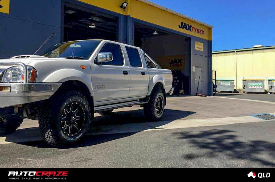 NISSAN NAVARA MAVERICK BLACK MACHINED FACE