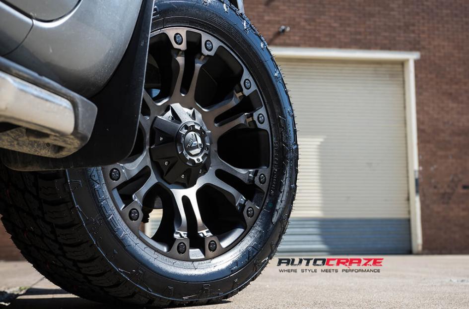 FORD-RANGER-VAPOR-BLACK-MACHINED-WITH-DARK-TINT