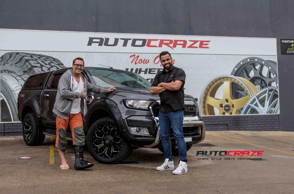 FORD RANGER ASSAULT GLOSS BLACK MILLED ACCENTS