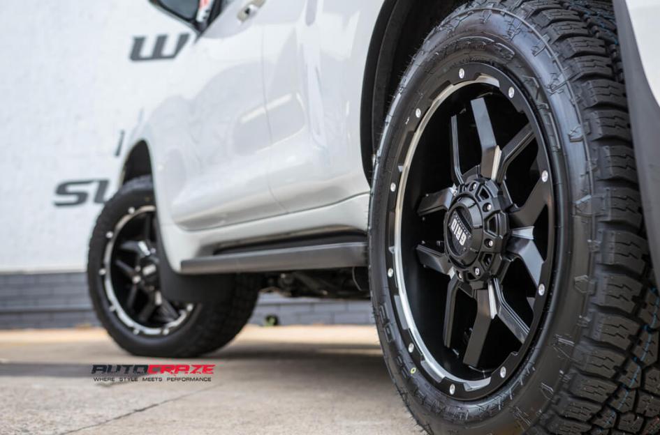 TOYOTA-PRADO-GD07-MATTE-BLACK-MILLED