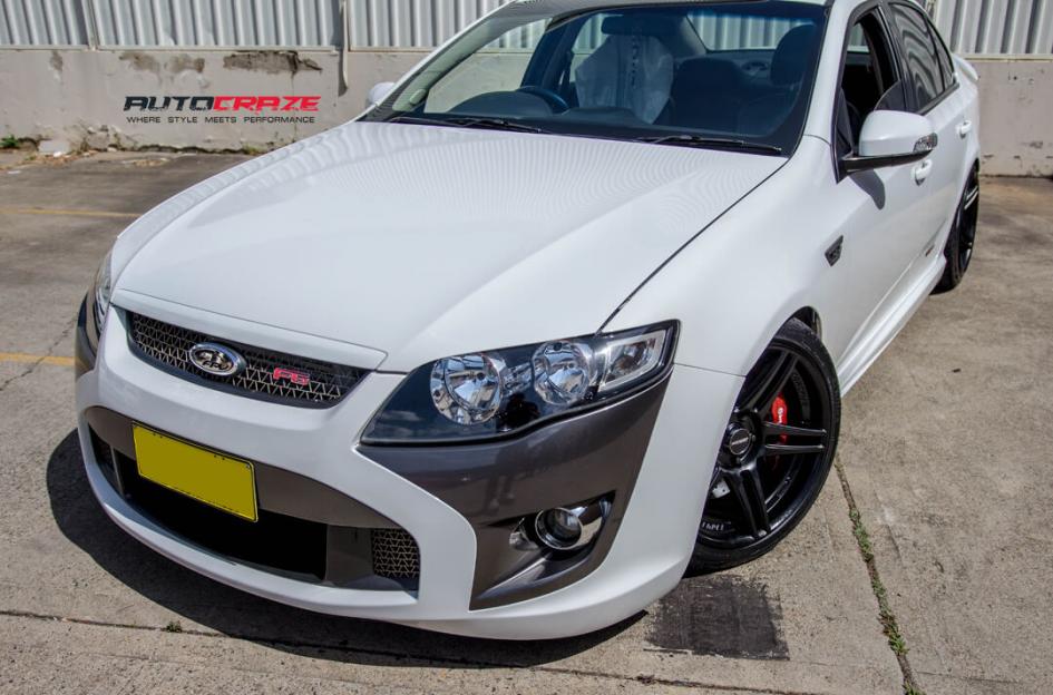 FORD FALCON CC03R MATTE BLACK