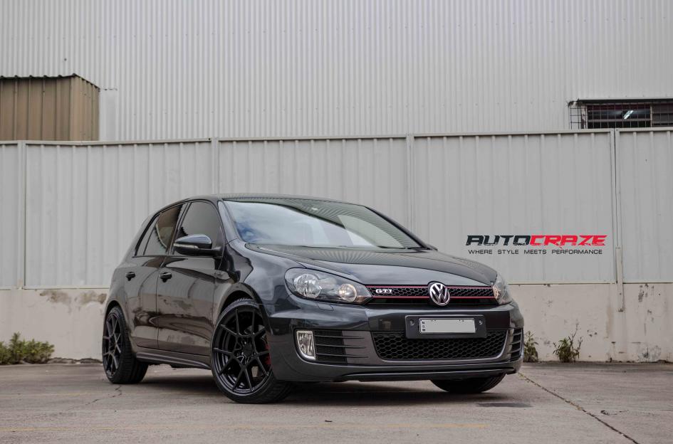 VOLKSWAGEN GOLF KPS MATTE BLACK 3
