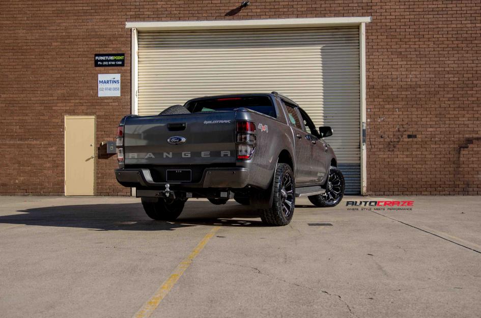 FORD RANGER ASSAULT GLOSS BLACK MILLED ACCENTS 21