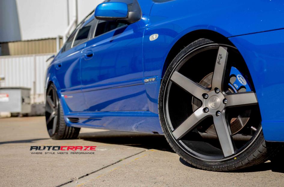 FORD FALCON MILAN GLOSS BLACK MACHINED FACE