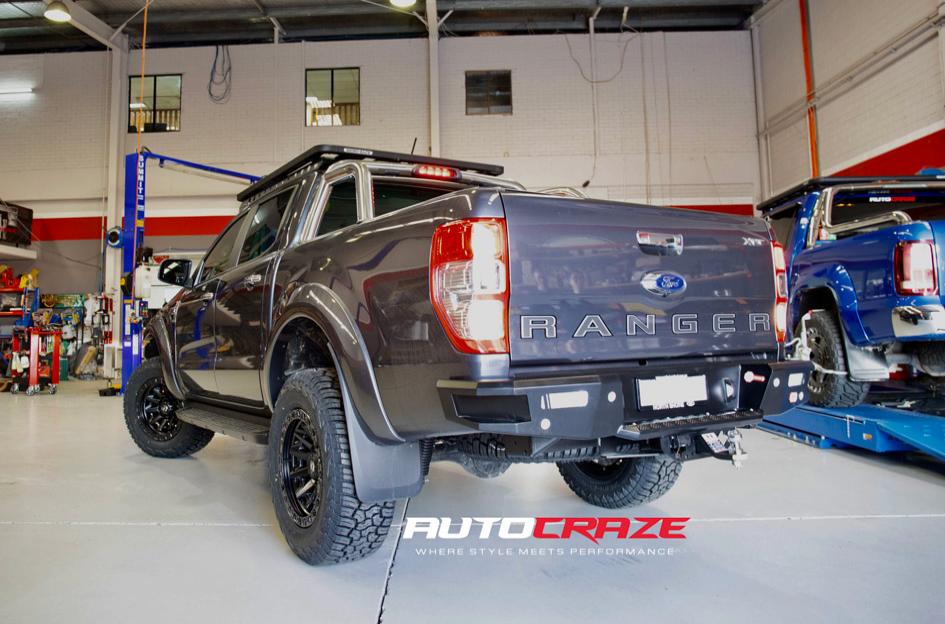 FORD RANGER COVERT MATTE BLACK
