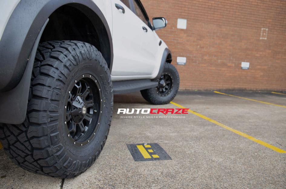 FORD RANGER RAPTOR HURRICANE MATTE BLACK