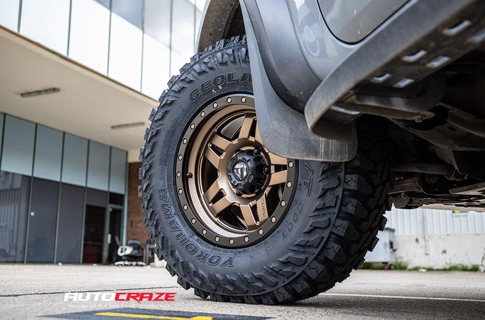 FORD RANGER RAPTOR ANZA MATTE BRONZE WITH BLACK RING