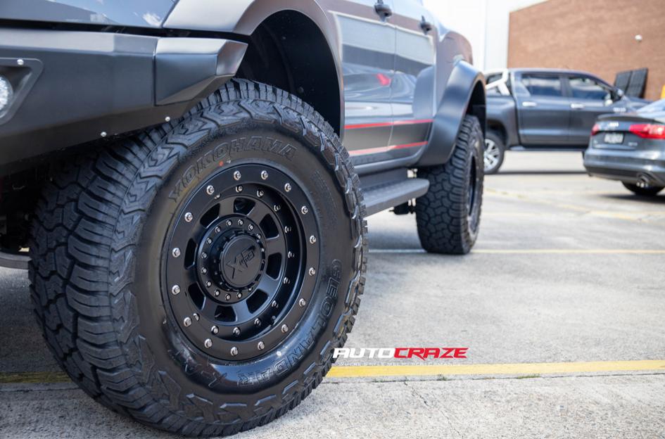 FORD RANGER RAPTOR CHASE SATIN BLACK