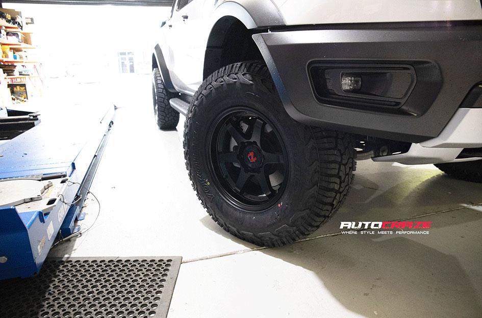 FORD RANGER RAPTOR PROSECUTOR MATTE BLACK