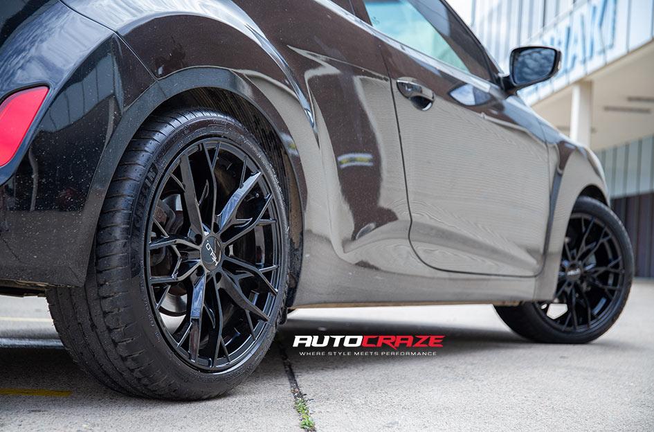HYUNDAI VELOSTER HE907 GLOSS BLACK