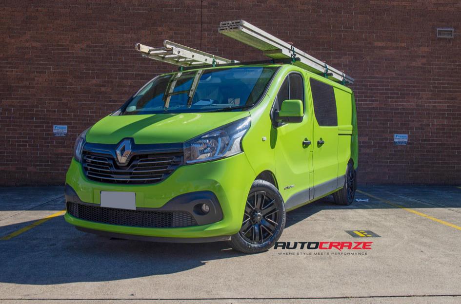 RENAULT TRAFIC ROK SATIN BLACK PIPED