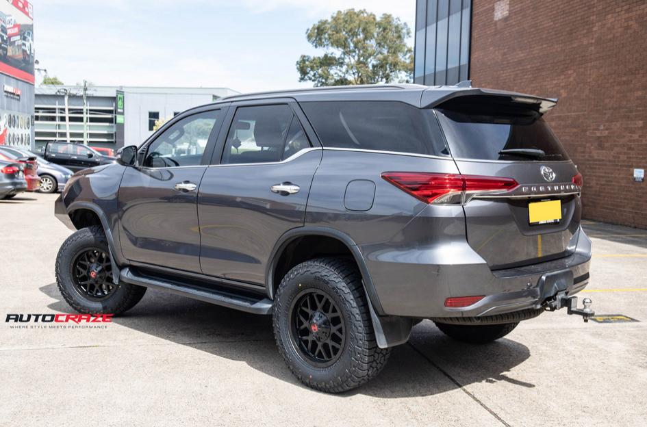 TOYOTA FORTUNER JUDGE MATTE BLACK