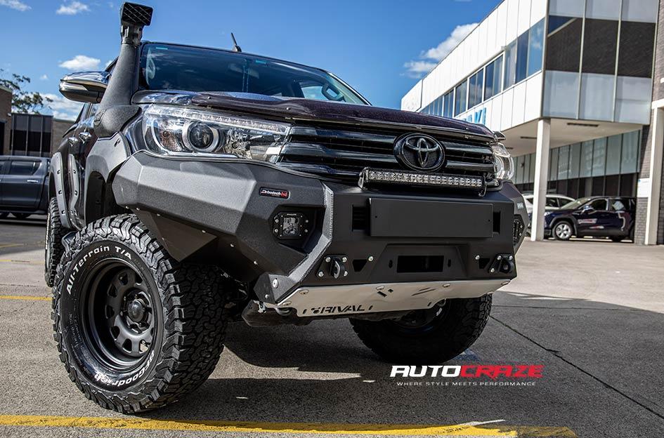 TOYOTA HILUX N80 4WD D HOLE BLACK